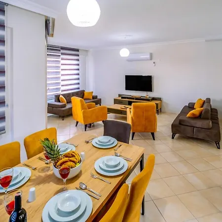 With Shared Pool And Jacuzzi In Seydikemer Karadere (Aegean)